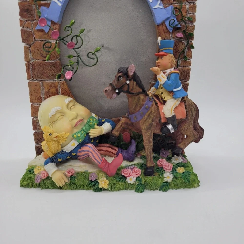 Humpty Dumpty Nursery Rhyme 3D Resin Picture Frame Storybook Decor 7.5 Inch